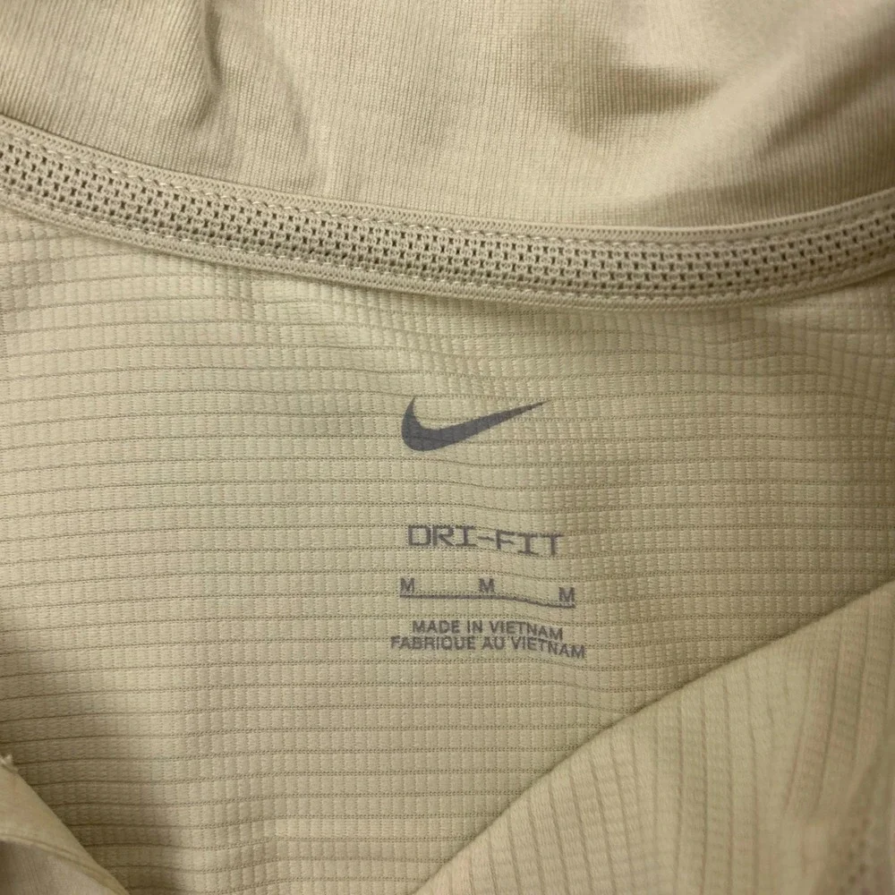 Oral Roberts Golden Eagles Nike Polo ORU Mens Medium Gold Dri-FIT‎ CI4470-783